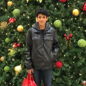 Meet your Posher, Emad